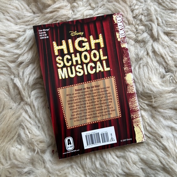 Disney Highschool Musical Comic Book - Picture 2 of 4